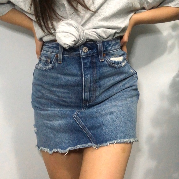 Abercrombie & Fitch Denim Skirt - Picture 3 of 3